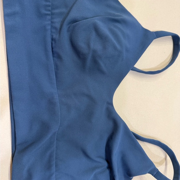 Lululemon Blue Twill Focuser Bra- Women Intimates & Sleepwear - Picture 4 of 6